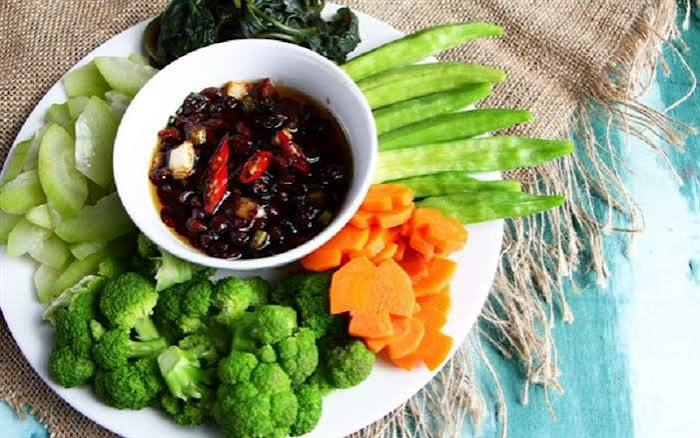 củ quả luộc chấm kho quẹt